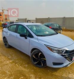 نيسان فيرسا